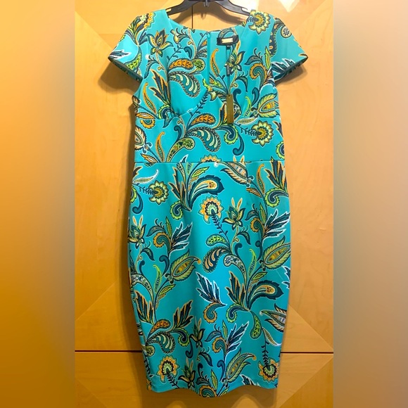 Alexia Admor Womens Dress Green Floral V Neck Short Sleeves NEW Size XL - Picture 2 of 3